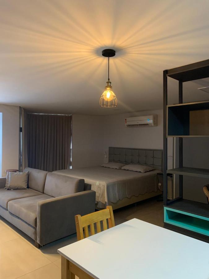 Iate Plaza Flat 613