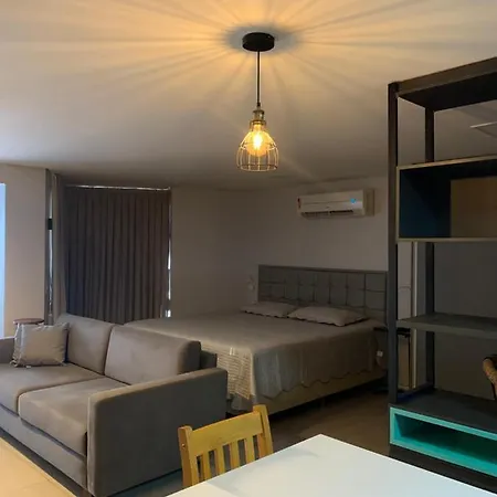 Iate Plaza Flat 613